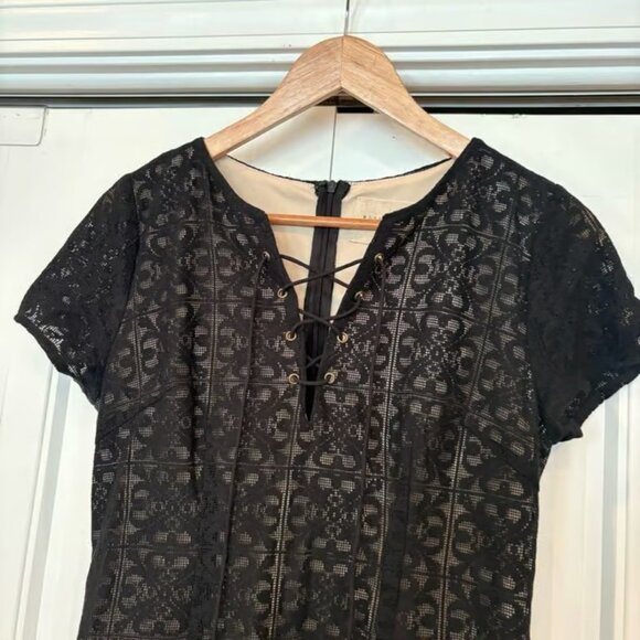Moon River Black And Neutral Lace Up Neckline Dress Size Medium - Picture 3 of 7